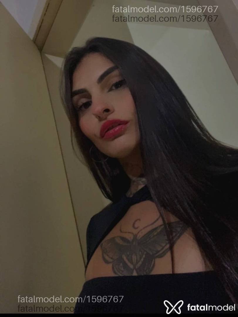 Acompanhante travesti com cabelo castanho de olhos castanhos em Porto Alegre - Bruna Almeida