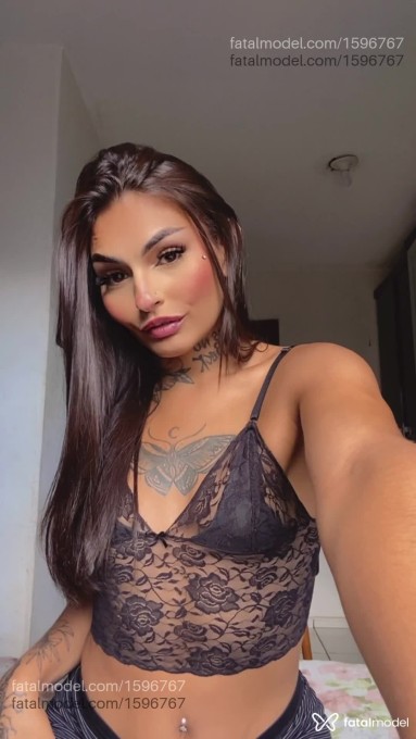 Acompanhante travesti com cabelo castanho de olhos castanhos em Porto Alegre - Bruna Almeida