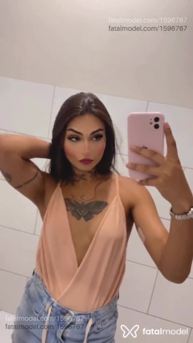 Acompanhante travesti com cabelo castanho de olhos castanhos em Porto Alegre - Bruna Almeida