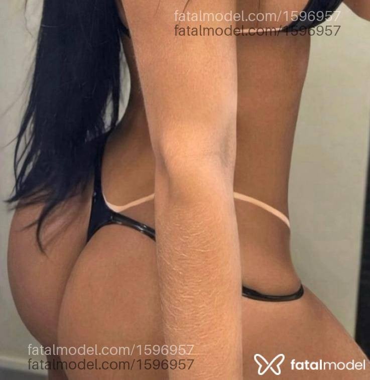 Acompanhante mulher com cabelo castanho de olhos mel - Laiss