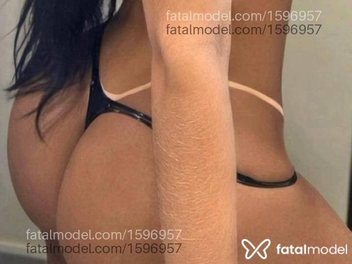 Acompanhante mulher com cabelo castanho de olhos mel - Laiss