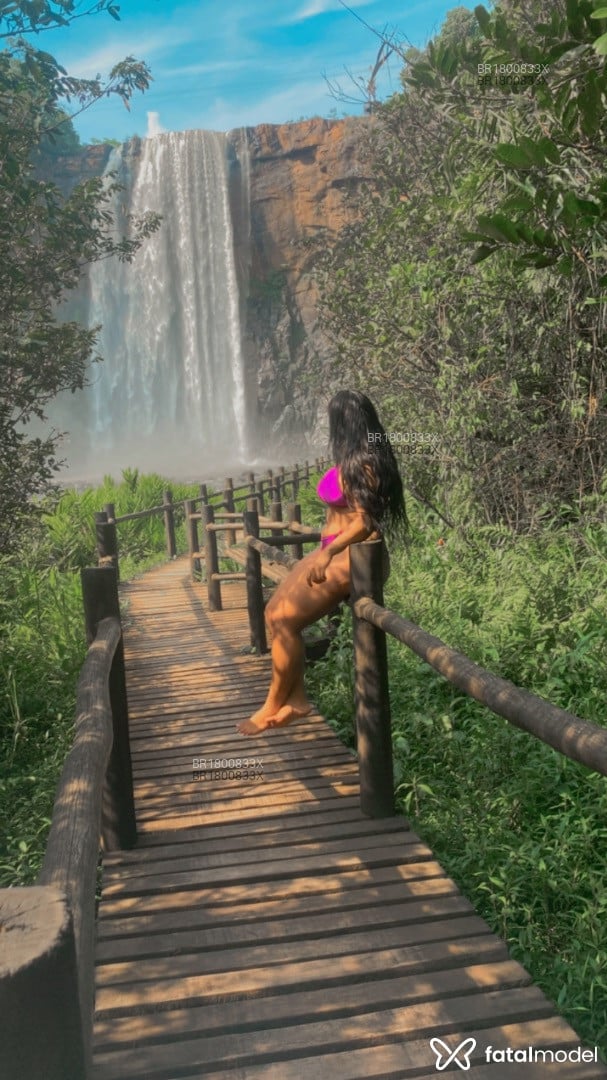 Acompanhante mulher morena (o) de olhos pretos em Chapadão do Sul Acompanhante mulher morena (o) de olhos pretos em Chapadão do Sul - Valeska