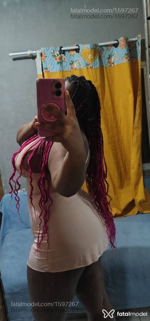 Acompanhante mulher morena (o) de olhos castanhos em Rio de Janeiro - Karlla Symons