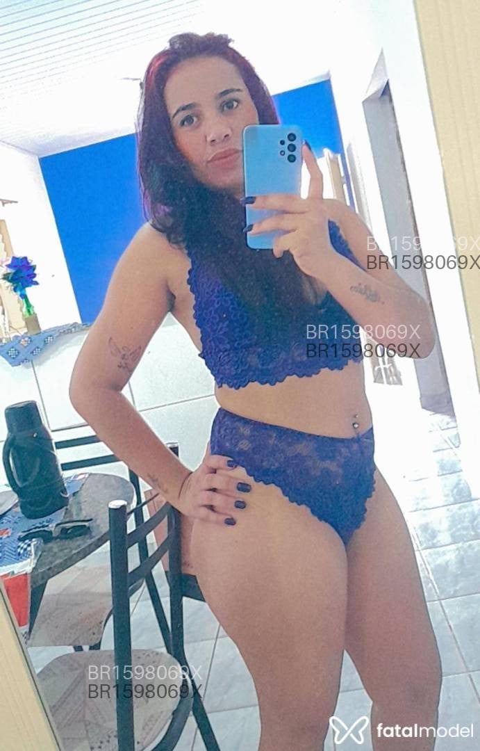 Acompanhante mulher com cabelo castanho de olhos castanhos em Primavera do Leste - Manu Prado