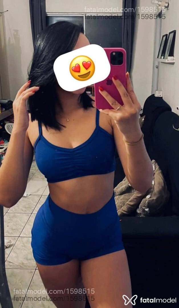 Acompanhante mulher com cabelo castanho de olhos castanhos em Aracaju - Tokio