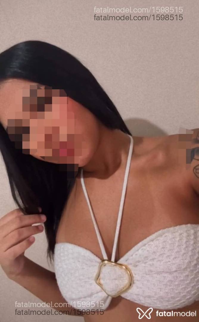 Acompanhante mulher com cabelo castanho de olhos castanhos - Tokio