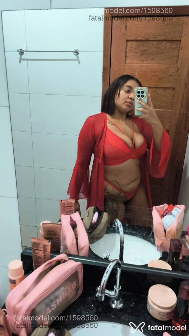 Acompanhante mulher ruiva (o) de olhos mel em Itaituba - Lara Britto