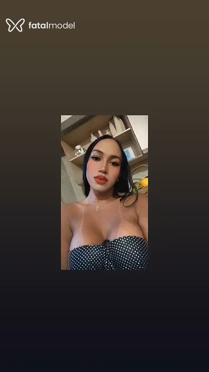Acompanhante travesti com cabelo castanho de olhos castanhos em Franca Acompanhante travesti com cabelo castanho de olhos castanhos em Franca - Paty Travesti