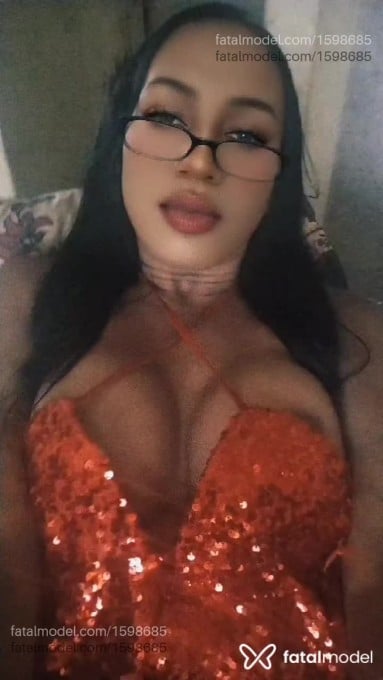 Acompanhante travesti com cabelo castanho de olhos castanhos em Araçatuba - Paty Travesti