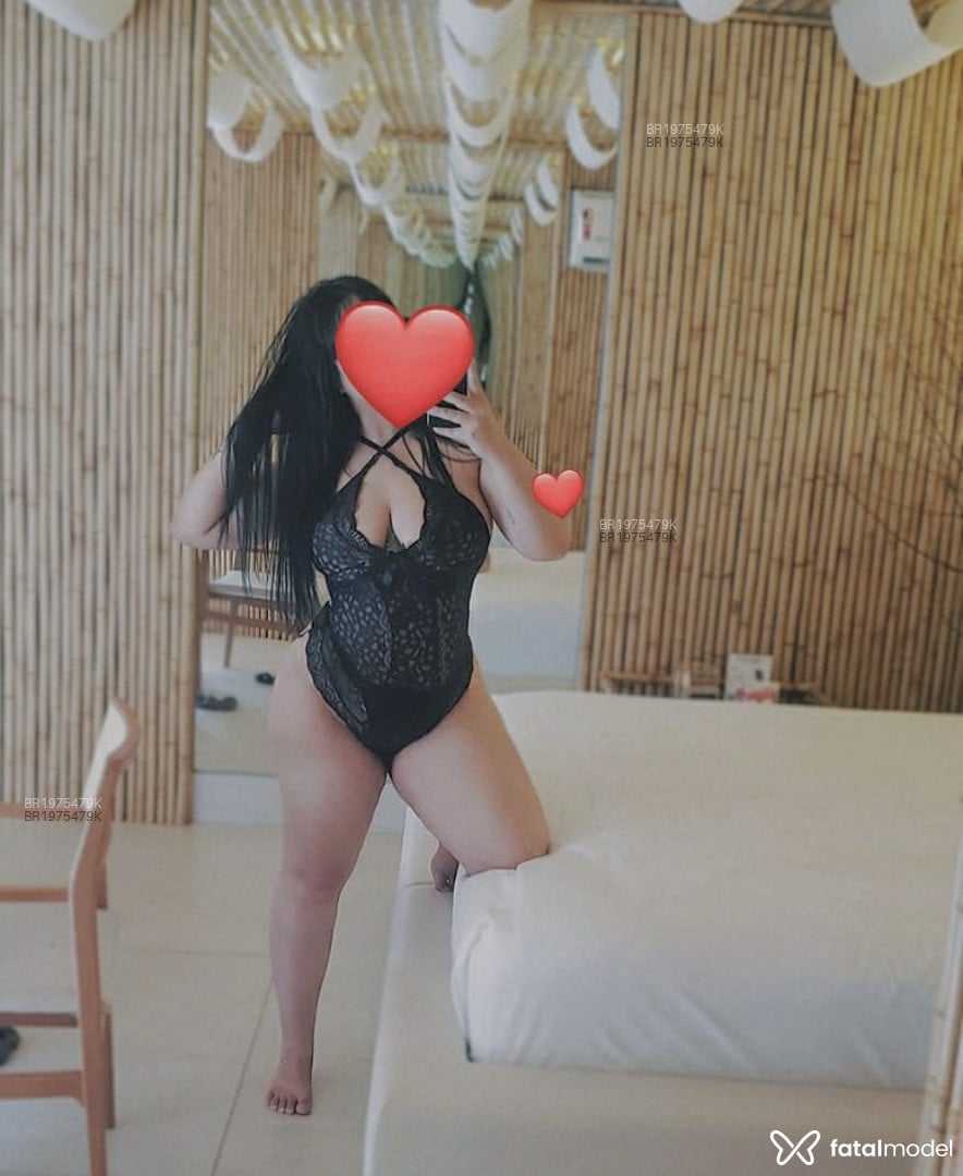 Acompanhante mulher morena (o) de olhos pretos em Anápolis - Agatha