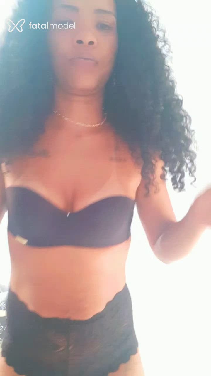 Acompanhante mulher morena (o) de olhos castanhos - Bruninha