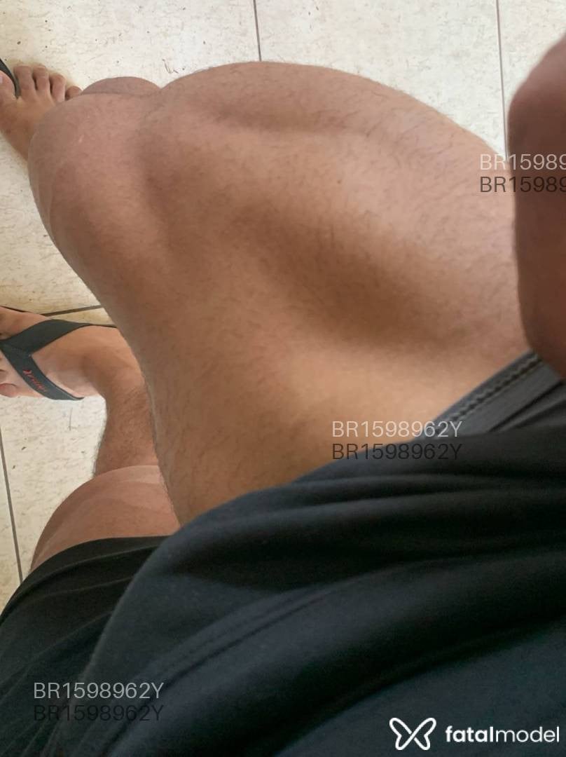 Acompanhante homem morena (o) de olhos castanhos em Maringá - Ricardo Junior
