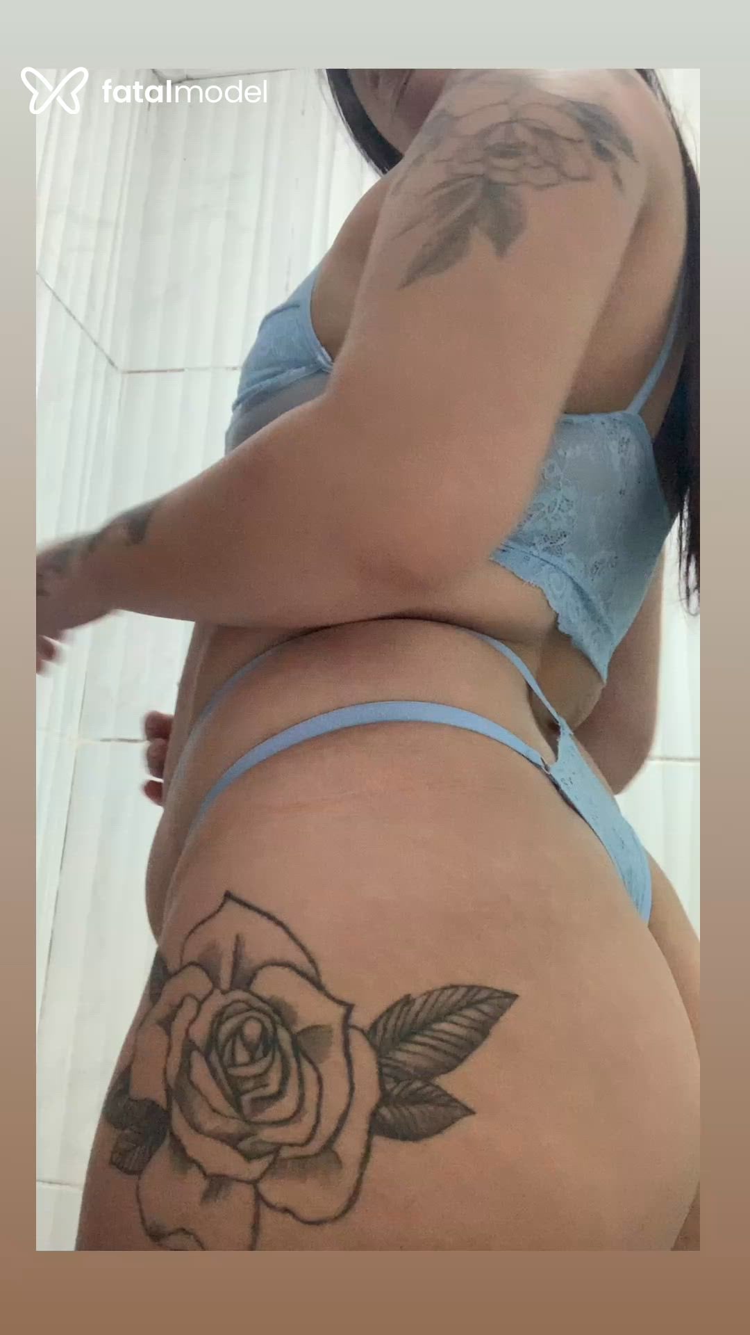 Acompanhante mulher morena (o) de olhos castanhos - Tainá