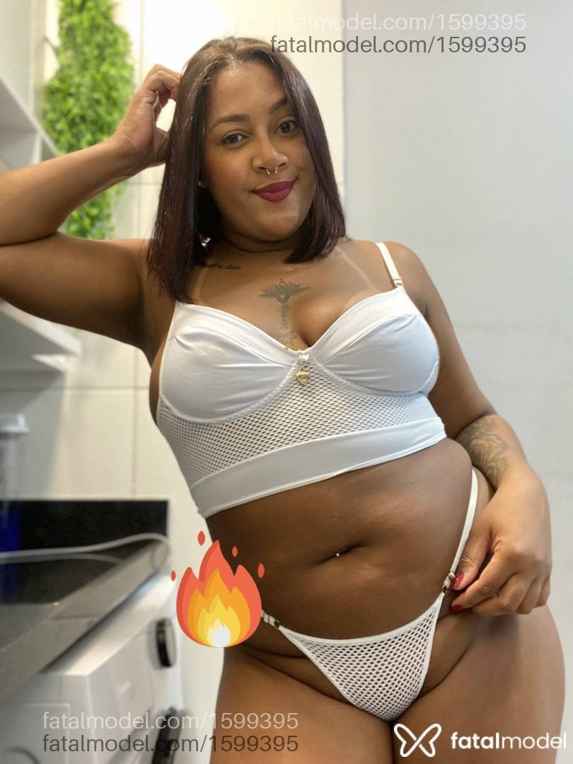 Acompanhante mulher com cabelo castanho de olhos castanhos em Rio de Janeiro - Maya Prado