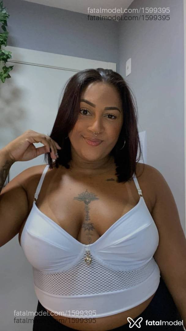 Acompanhante mulher com cabelo castanho de olhos castanhos em Rio de Janeiro - Maya Prado