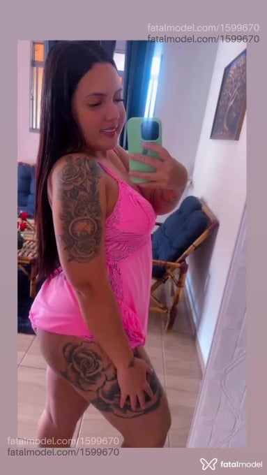 Acompanhante mulher com cabelo castanho de olhos castanhos em Batatais - Maria Júlia Mello