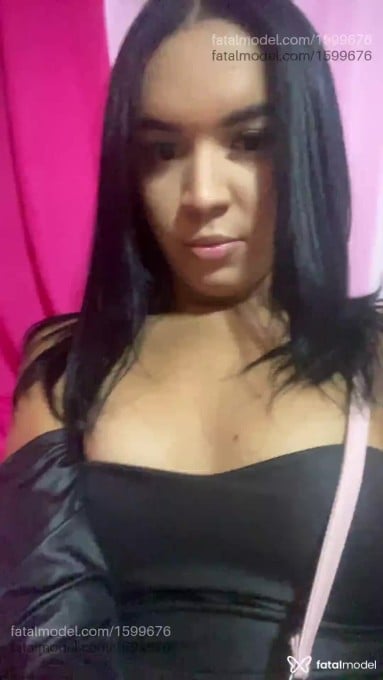 Acompanhante travesti com cabelo castanho de olhos castanhos em Petrolina - Thalia Gomes