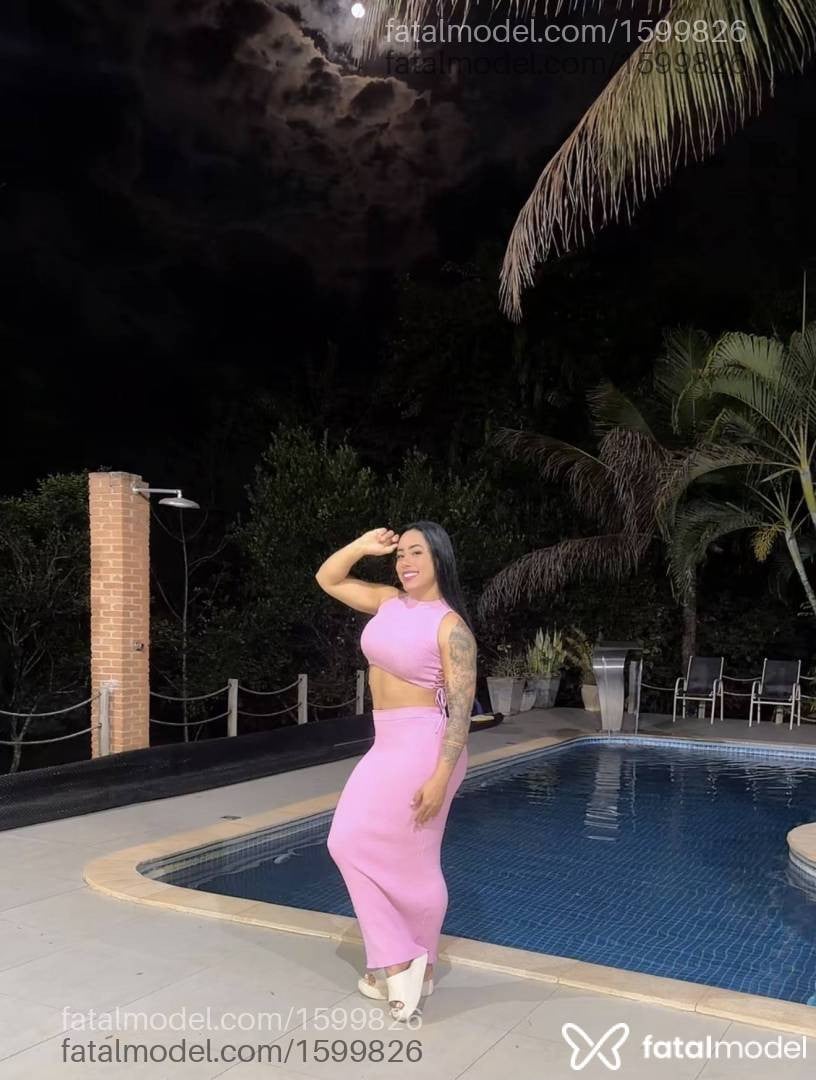 Acompanhante mulher morena (o) de olhos castanhos - Rayssa Ferraz