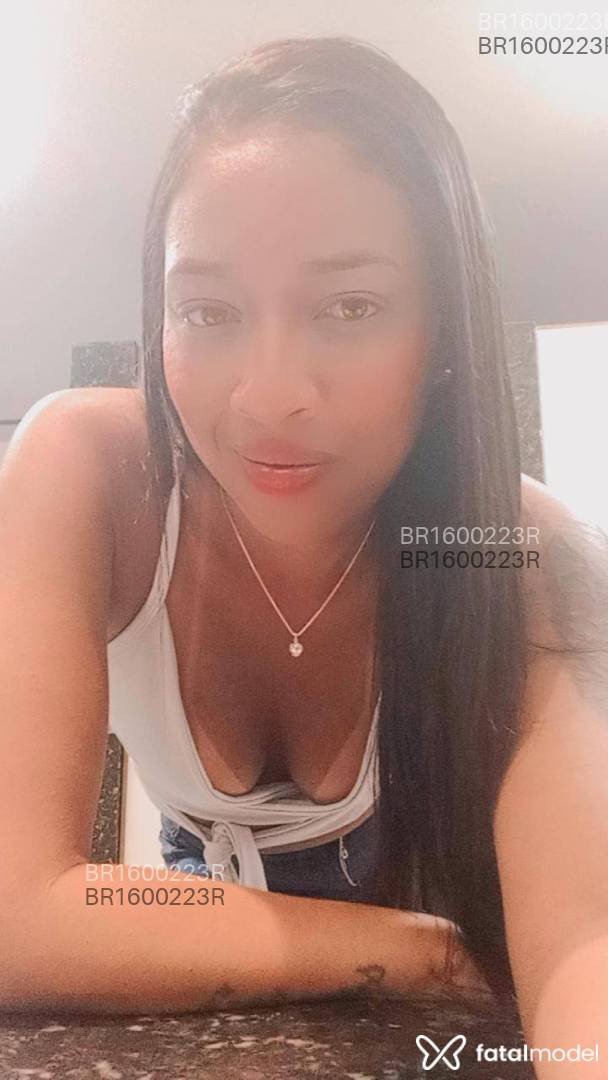 Acompanhante mulher morena (o) de olhos castanhos em Virtual - Laura Vianna