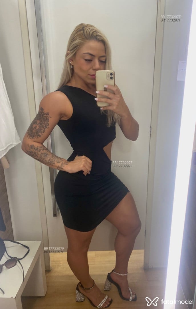 Acompanhante mulher loira (o) de olhos castanhos em Indaiatuba - Marielle
