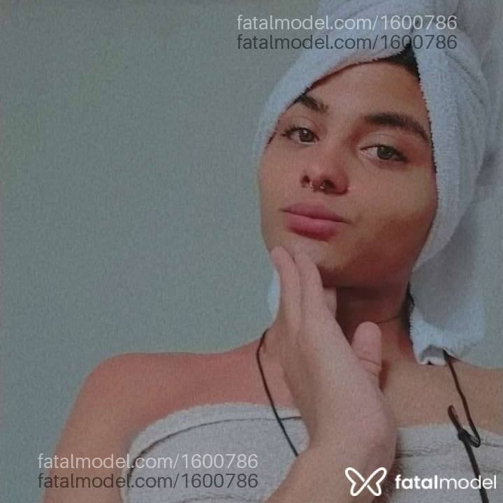 Acompanhante travesti morena (o) de olhos castanhos em Bragança Paulista - Jéssica