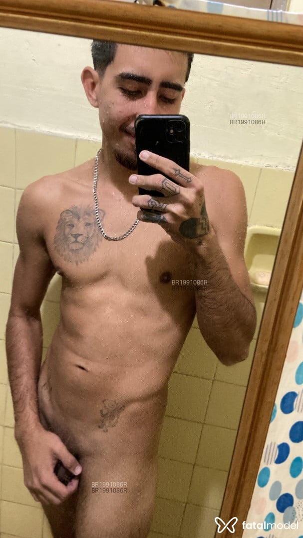 Acompanhante homem morena (o) de olhos castanhos em Rio de Janeiro - Felipe Oliveira