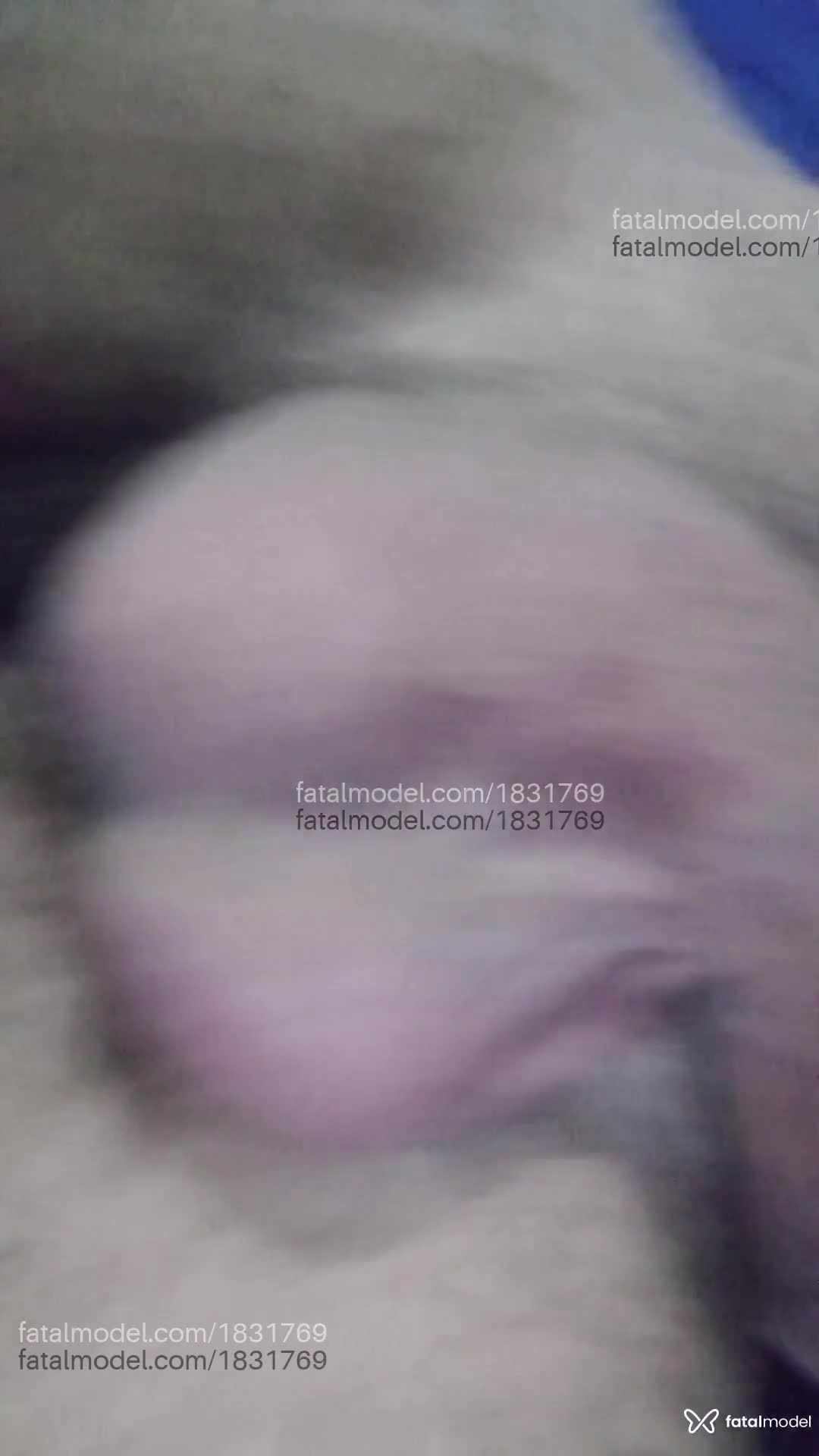 Acompanhante homem com cabelo castanho de olhos castanhos em Virtual - Cristian Rodríguez