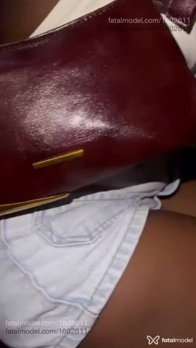 Acompanhante mulher morena (o) de olhos pretos em Armação dos Búzios - Kiara