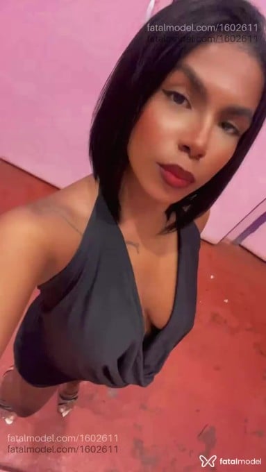 Acompanhante mulher morena (o) de olhos pretos em Armação dos Búzios - Kiara