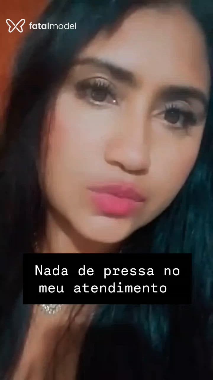 Acompanhante mulher com cabelo castanho de olhos mel - Mayumi Acompanhante mulher com cabelo castanho de olhos mel - Mayumi