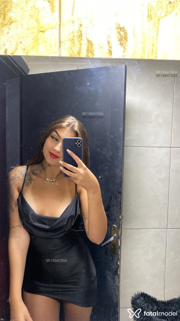 Acompanhante mulher loira (o) de olhos castanhos em São Paulo - Maria Fernanda
