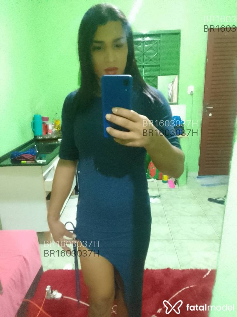 Acompanhante mulher trans morena (o) de olhos castanhos em Sorriso Acompanhante mulher trans morena (o) de olhos castanhos em Sorriso - Laura Vitória