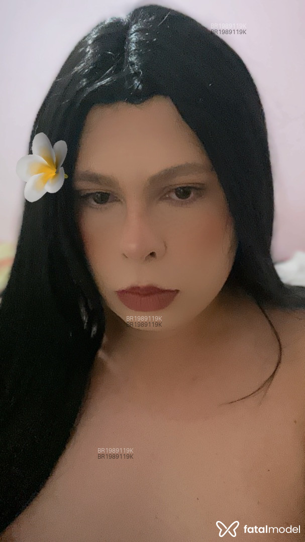 Acompanhante mulher trans morena (o) de olhos castanhos em Osasco Acompanhante mulher trans morena (o) de olhos castanhos em Osasco - Luara