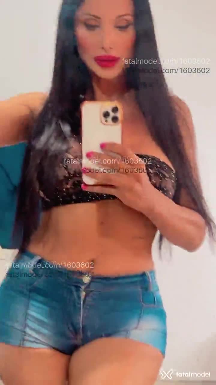 Acompanhante mulher trans com cabelo castanho de olhos castanhos em Anápolis Acompanhante mulher trans com cabelo castanho de olhos castanhos em Anápolis - Chelsea