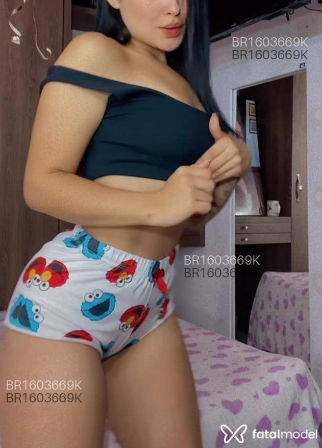 Acompanhante mulher morena (o) de olhos castanhos em Guarapuava - Viviany Souza