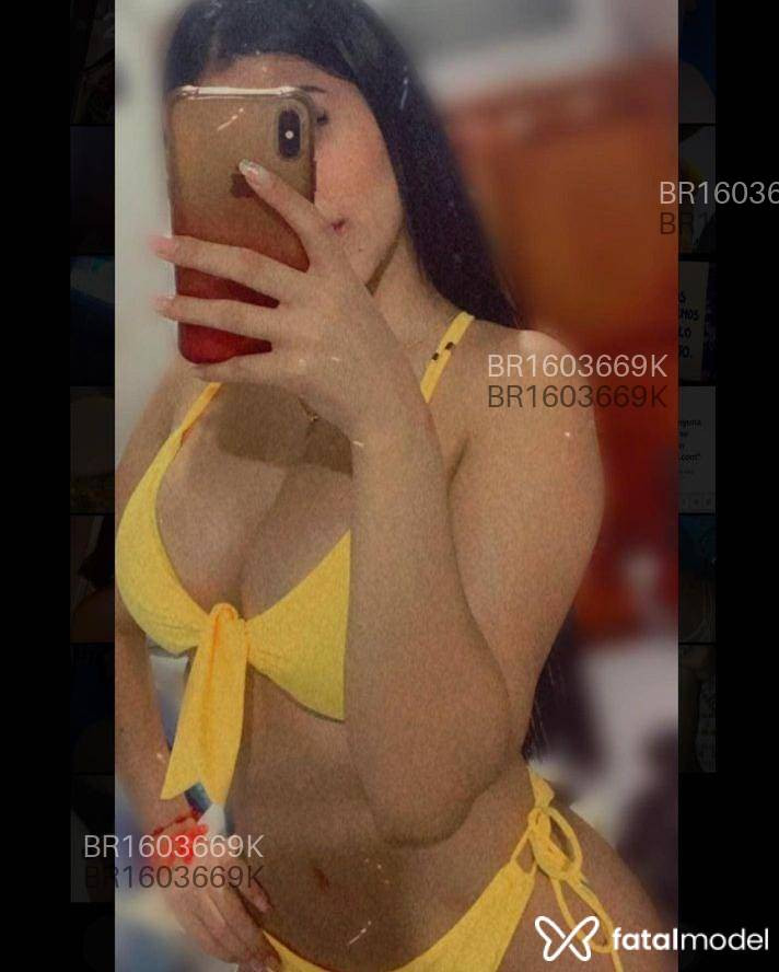 Acompanhante mulher morena (o) de olhos castanhos em Guarapuava - Viviany Souza