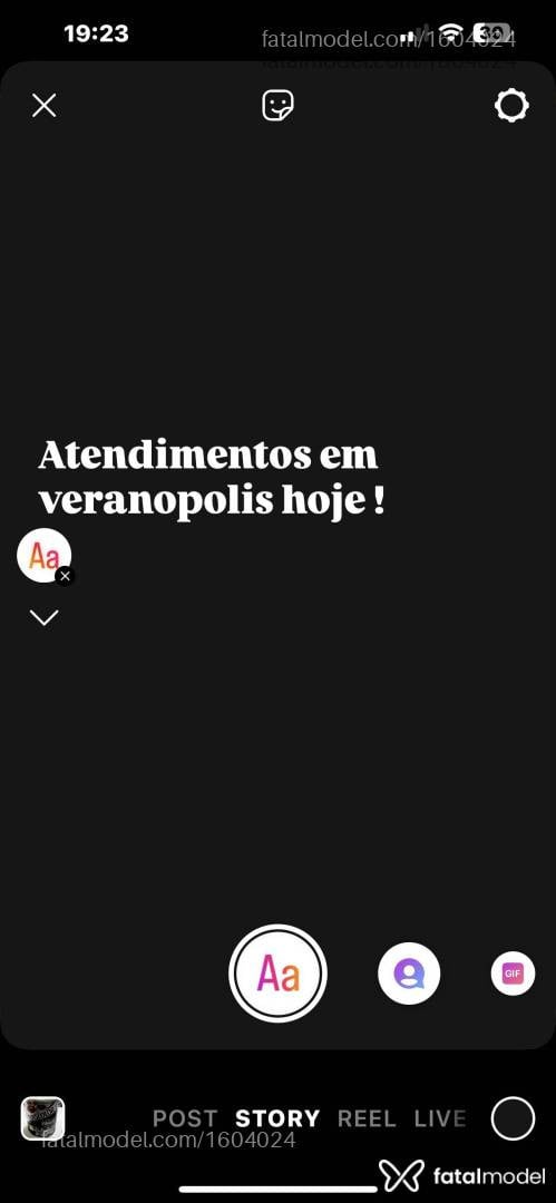 Acompanhante mulher loira (o) de olhos verdes em Vila Flores - Lavínia Bastos