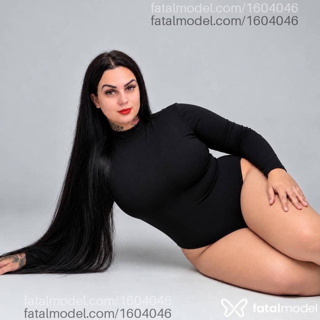 Acompanhante mulher morena (o) de olhos castanhos - Manuela Steinkopf