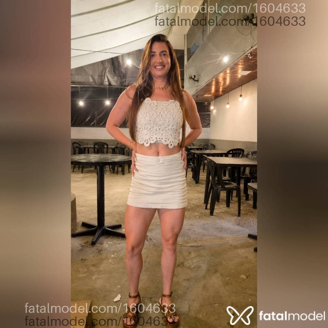 Acompanhante mulher com cabelo castanho de olhos mel - Lauren Liv
