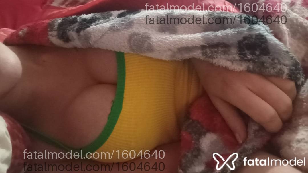 Acompanhante mulher trans com cabelo castanho de olhos castanhos em Porto Alegre - Morena
