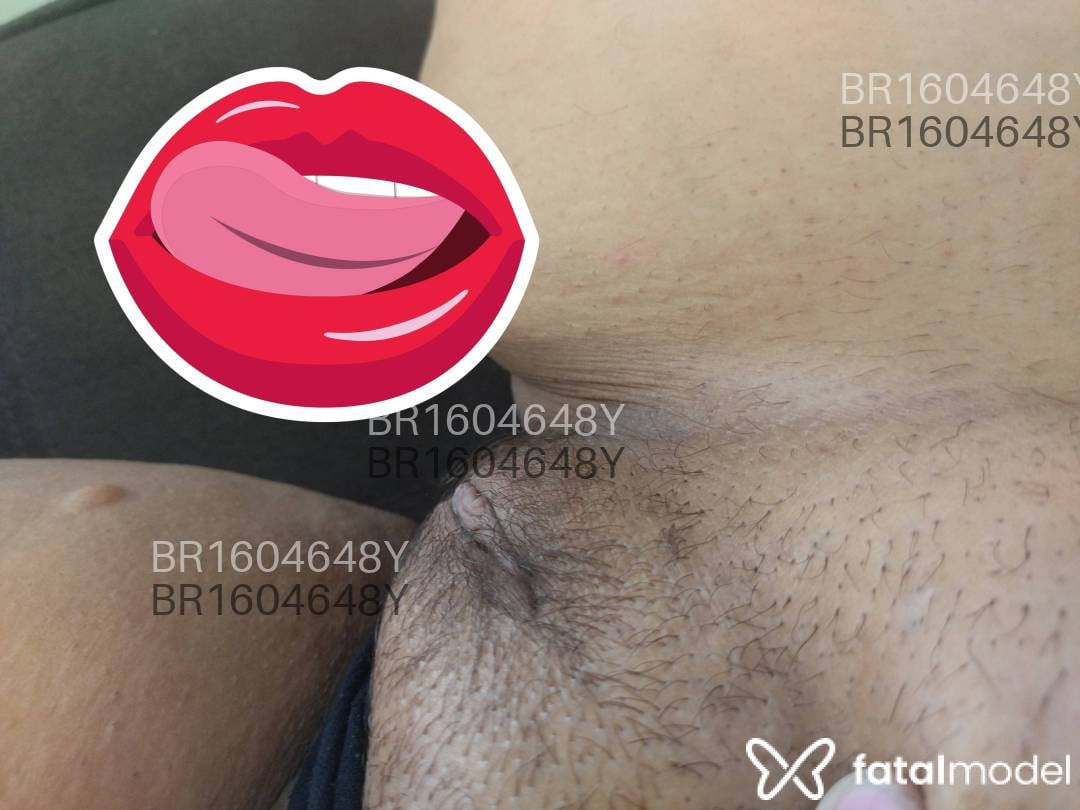 Acompanhante mulher loira (o) de olhos verdes em Uberlândia - Juliana