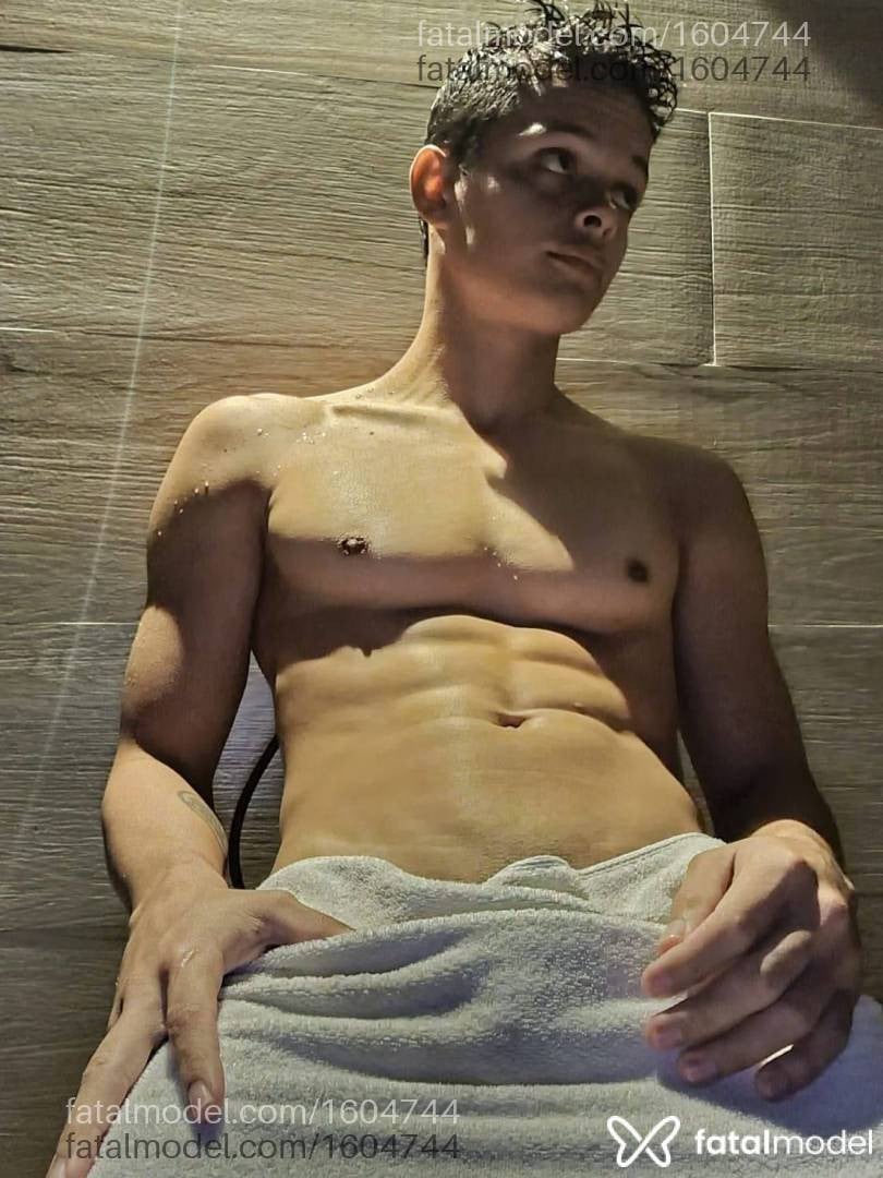 Acompanhante homem morena (o) de olhos castanhos - Bruno calisto
