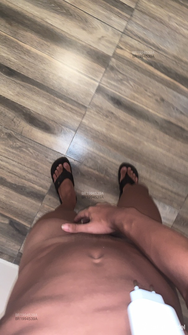 Acompanhante homem morena (o) de olhos castanhos em Virtual Acompanhante homem morena (o) de olhos castanhos em Virtual - Kaua Oliver