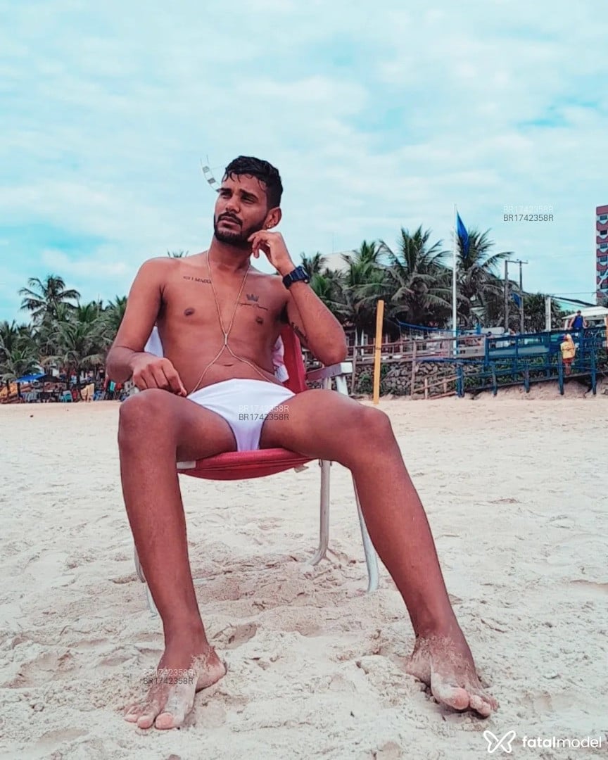 Acompanhante homem morena (o) de olhos pretos em Jundiaí Acompanhante homem morena (o) de olhos pretos em Jundiaí - Martins