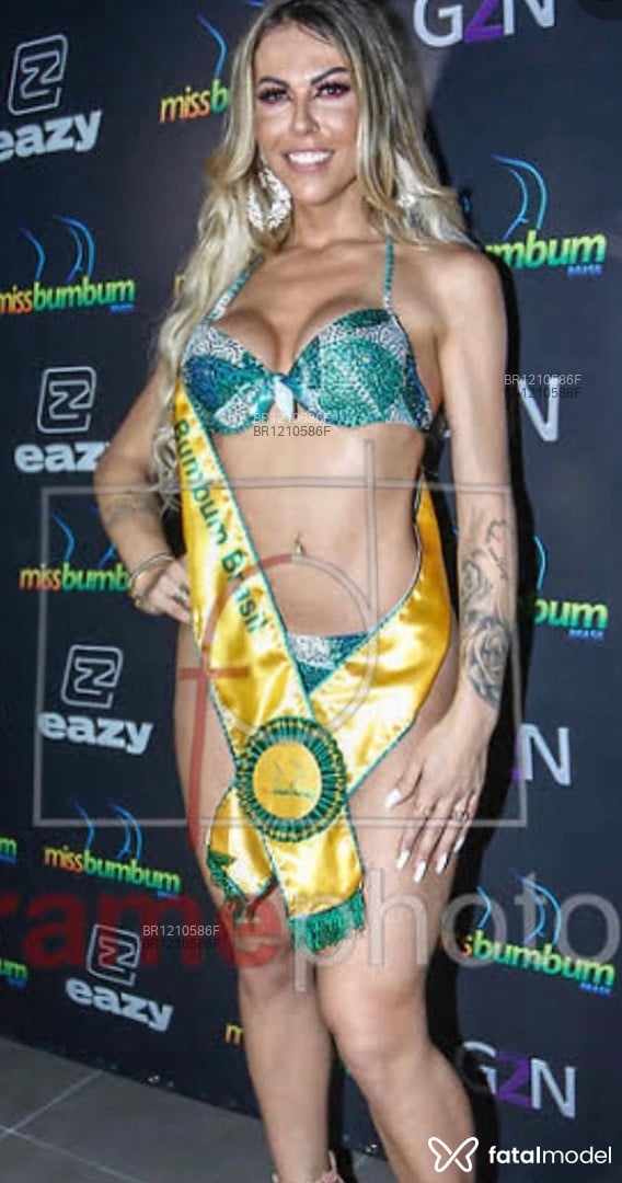 Acompanhante mulher trans loira (o) de olhos castanhos em Porto Alegre - PAULA PRADO