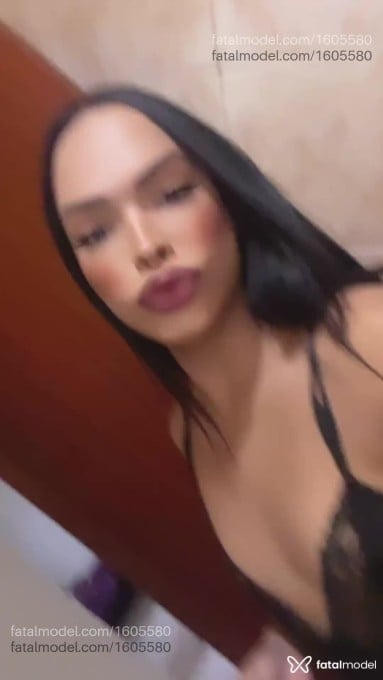 Acompanhante mulher trans morena (o) de olhos castanhos em Carazinho Acompanhante mulher trans morena (o) de olhos castanhos em Carazinho - Sabrina Ponceano