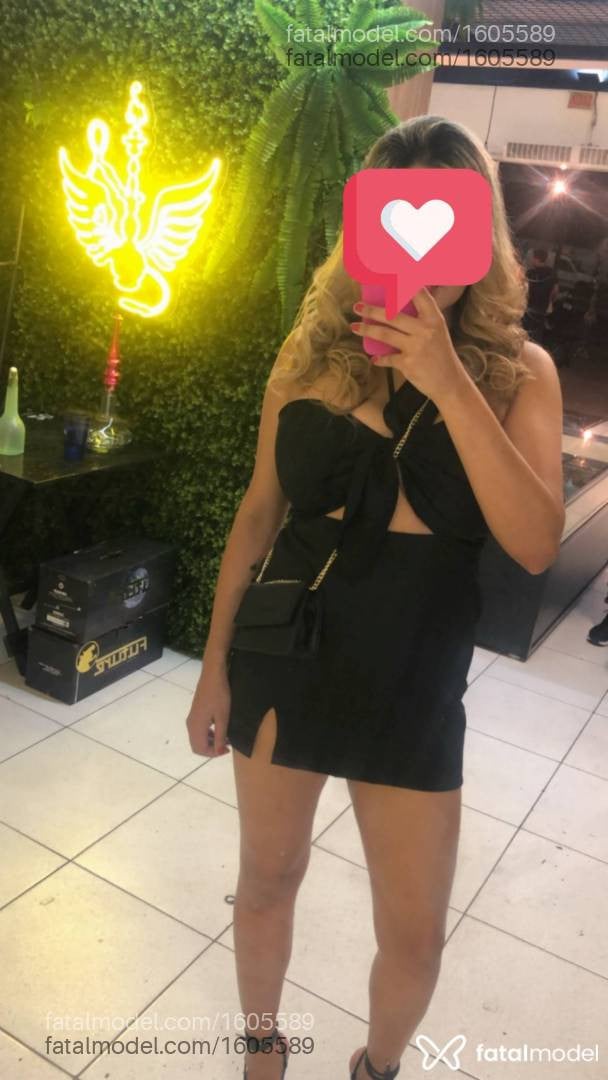 Acompanhante mulher loira (o) de olhos castanhos em Jaraguá do Sul - Mel lima