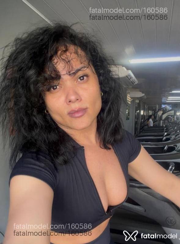 Acompanhante mulher morena (o) de olhos castanhos - Amandiinha