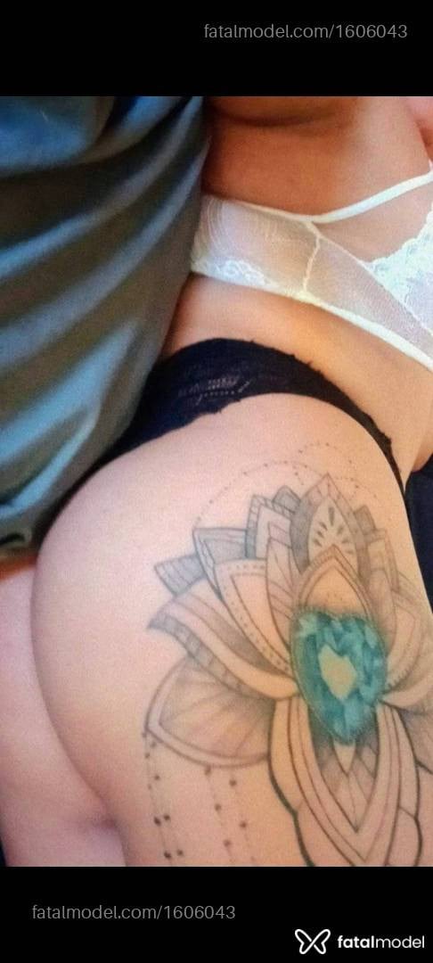 Acompanhante mulher trans loira (o) de olhos mel - Rafaella Lima