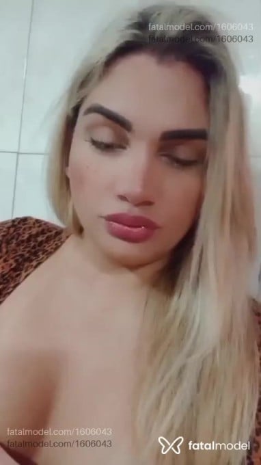 Acompanhante mulher trans loira (o) de olhos mel em Rio Claro - Rafaella Lima